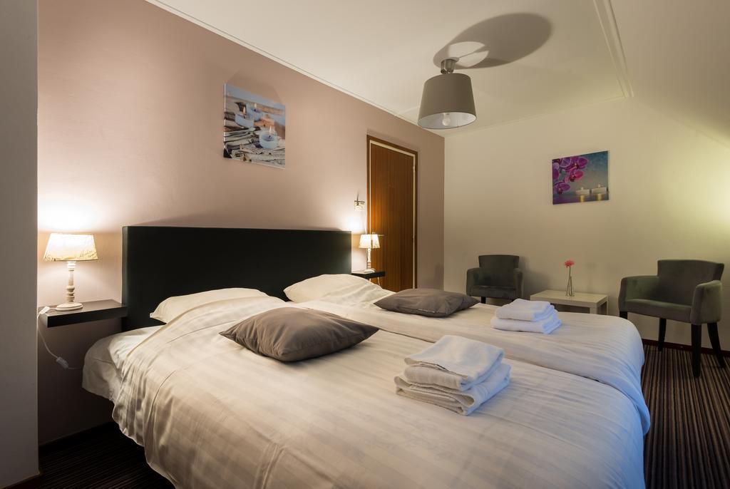Hotel Eperland Epen Habitación foto